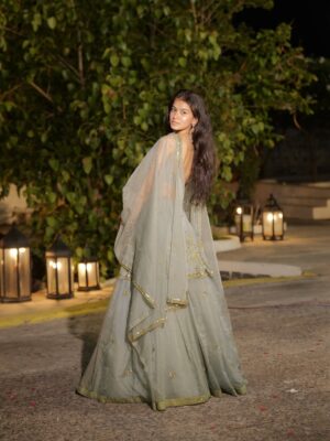 Niki Lalwani Instagram - Shaadi dump✨🥺
Outfit - @enamourbyradha
#nikilalwani #photo #ootd #explore #photooftheday #fashionblogger