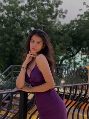 Niki Lalwani Instagram - 💜
#nikilalwani #photos #ootd #explore #fashionblogger