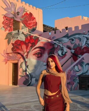 Nikita Bhamidipati Instagram - 𝐼𝓉’𝓈 𝒜𝓇𝒾𝑒𝓈 𝓈𝓏𝓃 𝒶𝓃𝒹 𝐼 𝒶𝓁𝓇𝑒𝒶𝒹𝓎 𝓈𝑒𝑒 𝓂𝑜𝓇𝑒 𝒾𝓃𝓈𝓅𝒾𝓇𝒶𝓉𝒾𝑜𝓃, 𝓂𝑜𝓉𝒾𝓋𝒶𝓉𝒾𝑜𝓃 𝒶𝓃𝒹 𝒶𝓊𝒹𝒶𝒸𝒾𝓉𝓎 𝓉𝓇𝒾𝒸𝓀𝓁𝒾𝓃𝑔 𝒾𝓃. 𝒮𝑜 𝓇𝑒𝓂𝑒𝓂𝒷𝑒𝓇, 𝓎𝑜𝓊 𝒸𝒶𝓃 𝒽𝒶𝓋𝑒 𝑒𝓋𝑒𝓇𝓎𝓉𝒽𝒾𝓃𝑔 𝓎𝑜𝓊 𝒹𝑒𝓈𝒾𝓇𝑒 𝒶𝓃𝒹 𝒽𝒶𝓋𝑒 𝒷𝓁𝑒𝓈𝓈𝒾𝓃𝑔𝓈 𝒻𝒾𝓃𝒹 𝓎𝑜𝓊 𝑒𝓋𝑒𝓇𝓎𝓌𝒽𝑒𝓇𝑒 𝒷𝑒𝒸𝒶𝓊𝓈𝑒 𝓎𝑜𝓊’𝓇𝑒 𝓎𝑜𝓊.
𝒜𝓇𝒾𝑒𝓈 𝓈𝓏𝓃 𝒾𝓈 𝓇𝑒𝒶𝓁𝓁𝓎 𝓉𝒽𝒶𝓉 𝑔𝒾𝓇𝓁!
🧚🏼♀️♈️💌
#𝓐𝓻𝓲𝓮𝓼𝓫𝓪𝓫𝔂