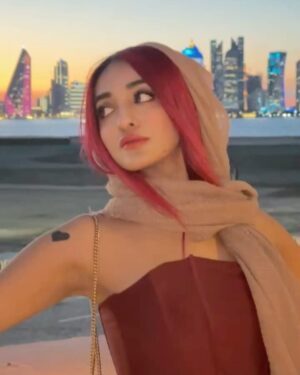 Nikita Bhamidipati Instagram - 𝐼𝓉’𝓈 𝒜𝓇𝒾𝑒𝓈 𝓈𝓏𝓃 𝒶𝓃𝒹 𝐼 𝒶𝓁𝓇𝑒𝒶𝒹𝓎 𝓈𝑒𝑒 𝓂𝑜𝓇𝑒 𝒾𝓃𝓈𝓅𝒾𝓇𝒶𝓉𝒾𝑜𝓃, 𝓂𝑜𝓉𝒾𝓋𝒶𝓉𝒾𝑜𝓃 𝒶𝓃𝒹 𝒶𝓊𝒹𝒶𝒸𝒾𝓉𝓎 𝓉𝓇𝒾𝒸𝓀𝓁𝒾𝓃𝑔 𝒾𝓃. 𝒮𝑜 𝓇𝑒𝓂𝑒𝓂𝒷𝑒𝓇, 𝓎𝑜𝓊 𝒸𝒶𝓃 𝒽𝒶𝓋𝑒 𝑒𝓋𝑒𝓇𝓎𝓉𝒽𝒾𝓃𝑔 𝓎𝑜𝓊 𝒹𝑒𝓈𝒾𝓇𝑒 𝒶𝓃𝒹 𝒽𝒶𝓋𝑒 𝒷𝓁𝑒𝓈𝓈𝒾𝓃𝑔𝓈 𝒻𝒾𝓃𝒹 𝓎𝑜𝓊 𝑒𝓋𝑒𝓇𝓎𝓌𝒽𝑒𝓇𝑒 𝒷𝑒𝒸𝒶𝓊𝓈𝑒 𝓎𝑜𝓊’𝓇𝑒 𝓎𝑜𝓊.
𝒜𝓇𝒾𝑒𝓈 𝓈𝓏𝓃 𝒾𝓈 𝓇𝑒𝒶𝓁𝓁𝓎 𝓉𝒽𝒶𝓉 𝑔𝒾𝓇𝓁!
🧚🏼♀️♈️💌
#𝓐𝓻𝓲𝓮𝓼𝓫𝓪𝓫𝔂