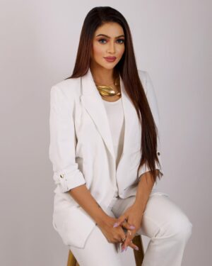 Nikita Ghag Instagram - Elegance tailored, confidence unmatched. This look speaks before I do.
📸 @trueclick01
#BollywoodGlam #DesiBossLady #PowerLook #WhiteOnWhite #FashionDiaries #StyleIcon #GlamWithGrace #SlayQueen #MadeForTheSpotlight #DesiVibes #InstaGlam #ElegancePersonified