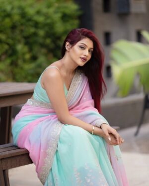 Nikita Ghag Instagram - Grace in every drape, elegance in every shade ✨🌸
#TraditionalElegance #PastelVibes #SareeNotSari #EthnicStyle #GracefulLook #IndianAttire #SareeDiaries #PastelLove #DesiCharm #TimelessBeauty #ElegantVibes #SareeGoals