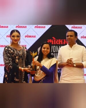 Nikita Ghag Instagram - An unforgettable milestone 🌟
Blessed to be awarded the Lokmat Women Achievers of Mumbai 2025 Award for Emerging Leader of Maharashtra 🏆🥇 by Ms. Aditi Sunil Tatkare.
Thank you to everyone who believed in me—this is just the beginning 💫
#LokmatWomenAchievers #WomenOfMaharashtra #EmergingLeader2025 #AwardCeremony #ProudMoment #WomenEmpowerment #GratefulHeart