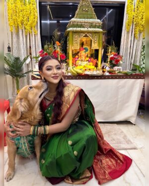 Nikita Ghag Instagram - Festivals become even more special when celebrated with your best friend by your side 💫🙏
Here’s to creating memories, sharing laughter, and spreading festive cheer together! ❤️✨"
#FestiveVibes #BestFriendGoals #FriendshipForever #GanpatiCelebration #GoldenMoments #Togetherness #FestiveFeels #CelebratingFriendship #Ganpati2025 #BondBeyondWords
