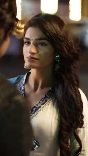 Nikita Kumawat Instagram - भले ही सब दाव पर लग जाए लेकिन, महोब्बत के अपमान का बदला समझौता नहीं होना चाहिए। ❤️🩹
50 Million Views & 2.3 Million Likes 🥹❤️ in 4 Days 😳 Thank Tou So Much To All Of You For Your Love And Support ❤️😊
#nikksfamily #reels