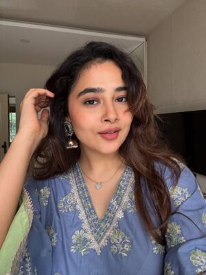 Nikita Lakhwani Instagram - fit from @shopmulmul 🫶🏻✨