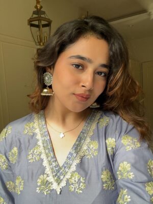 Nikita Lakhwani Instagram - fit from @shopmulmul 🫶🏻✨