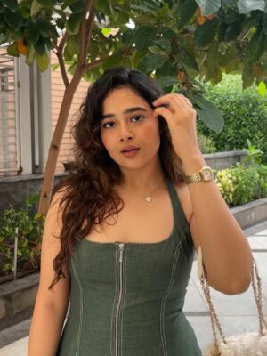 Nikita Lakhwani Instagram - Is this enough iron for you? 🥬