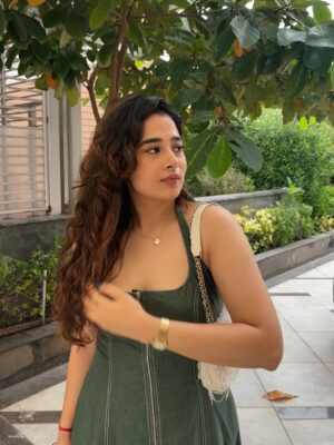 Nikita Lakhwani Instagram - Is this enough iron for you? 🥬