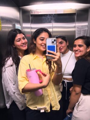 Nikita Lakhwani Instagram - Lately 🥸
