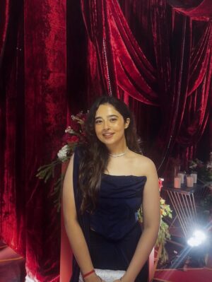 Nikita Lakhwani Instagram - Somewhere between fairytales and kingdoms 🥀✨