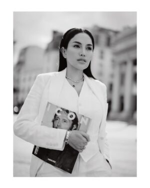 Nikita Mirzani Instagram - Reflecting on a day of pure freedom in Paris, where every moment felt like a cherished gift to myself. It’s moments like these that remind me of the beauty in spontaneity and the joy of embracing life’s adventures. Grateful for this experience and the memories that will forever inspire me.
Captured By @videoparis
🌟 #ParisianFreedom #CherishedMoments #EmbraceLife