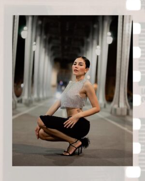Nikita Mirzani Instagram - ✨📸 PARIS
Merci @videoparis