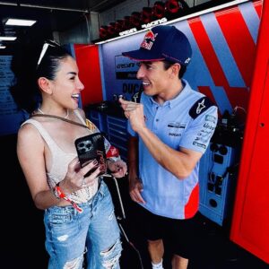 Nikita Mirzani Instagram - Menyala BABY ALIEN @marcmarquez93 🔥
MotoGp Mandalika 2024 ✨