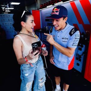 Nikita Mirzani Instagram - Menyala BABY ALIEN @marcmarquez93 🔥
MotoGp Mandalika 2024 ✨