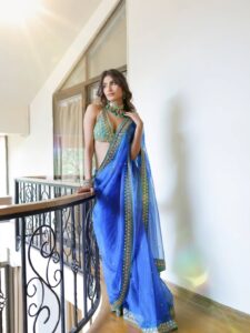 Nikita Tiwari Most Liked Photos and Posts