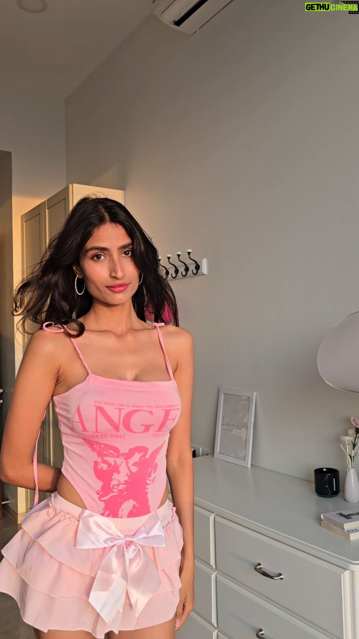 Nikita Tiwari - 15.7K Likes - Qatal...

##grwm #ootd #fashion #makeup #explorepage #fyp #explore #outfitoftheday #getreadywithme #style #trending #beauty #k #makeupartist #viral #outfit #fashionstyle #outfitinspo #skincare #ootdfashion #makeuptutorial #fashionblogger #discoverunder #outfitinspiration #streetstyle #grwmmakeup #mua #instagood #aesthetic #love