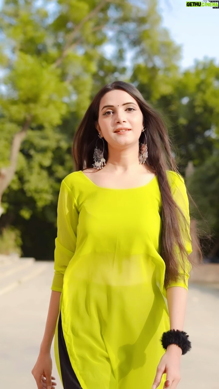 Nikita Vaid - 5K Likes - Kurti ♥️✨ 

@nikaa_in 

#nikitavaid #reels #trending