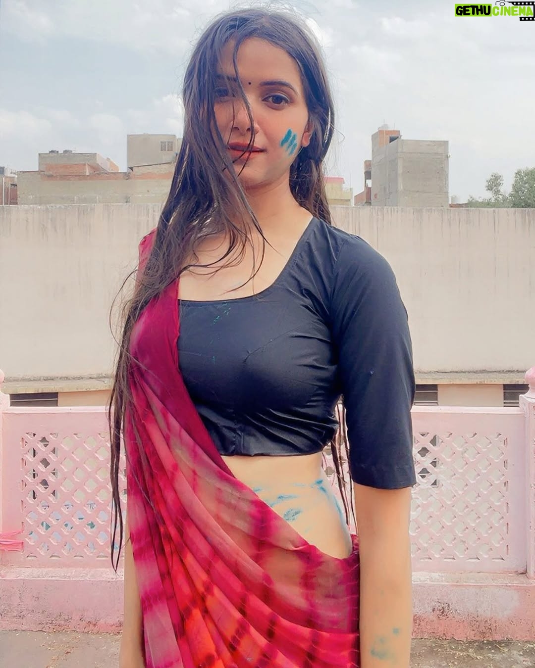 Nikita Vaid - 11.3K Likes - ♥️ 

#trading #nikitavaid #holi