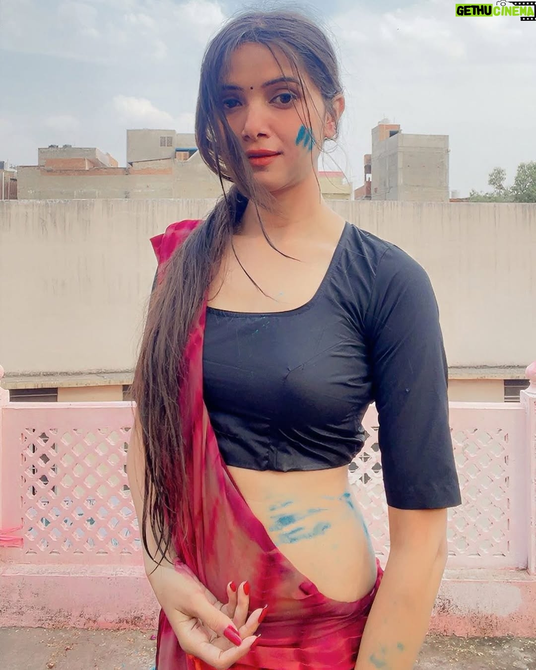 Nikita Vaid - 11.3K Likes - ♥️ 

#trading #nikitavaid #holi