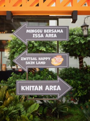 Nikita Willy Instagram - True celebration is not only in receiving but in giving… Thank you to @cleopurewater and @zwitsal_id for being part of this unforgettable day.
May this day be remembered for the love it spread 🤍