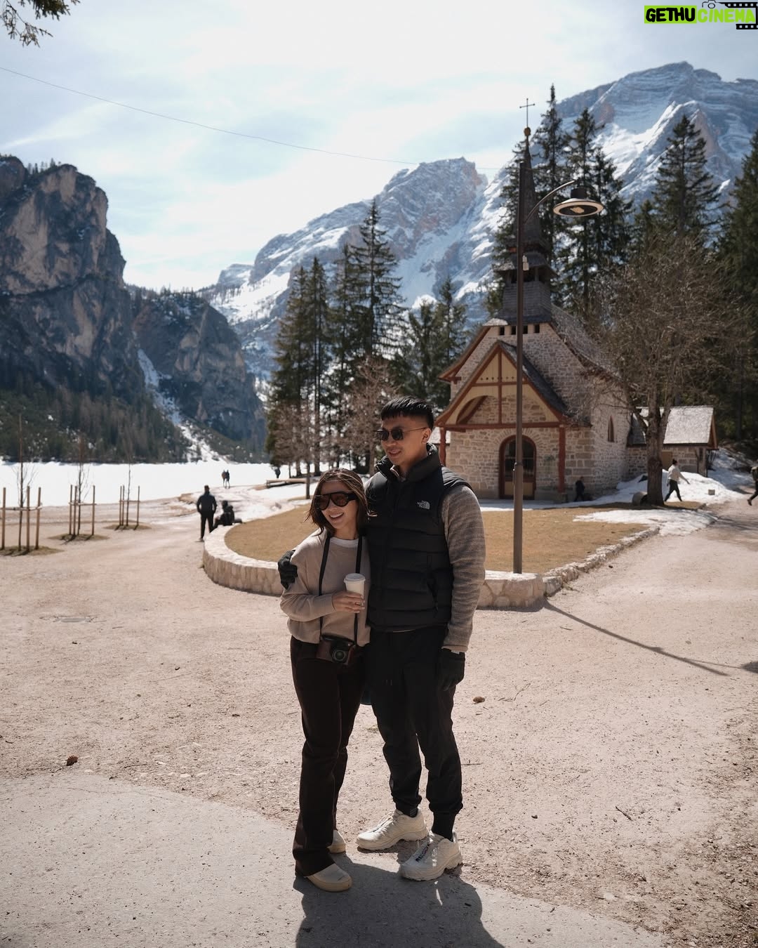 Nikita Willy - 406.2K Likes - dear Izzy,
We won’t throw your birthdays until you ask for them.
Until then, we’ll celebrate your life through adventures, showing you the world, one magical moment at a time.
To feel , to wonder.

Love,
Ibu & Papa