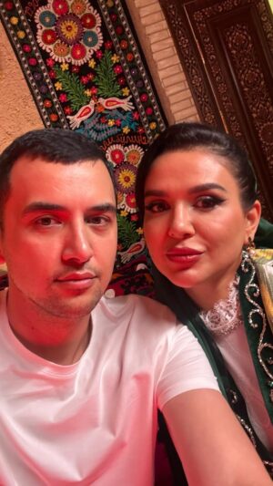 Nilufar Usmonova Instagram - 😅😅😅😅😅 @nilufarusmonova