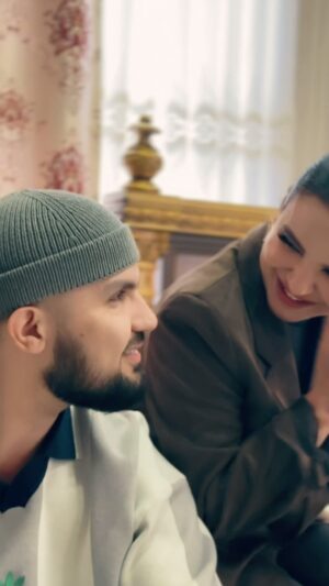 Nilufar Usmonova Instagram - Direniyorum (Qaray olasanmi)
Go’zal @nilufarusmonova apkam bn xirgoya qilb ko’rdik😍
Video by @ibn.xaji