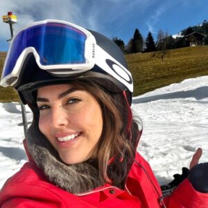 Nina Maghrabi Instagram - ⛄️ 🤍