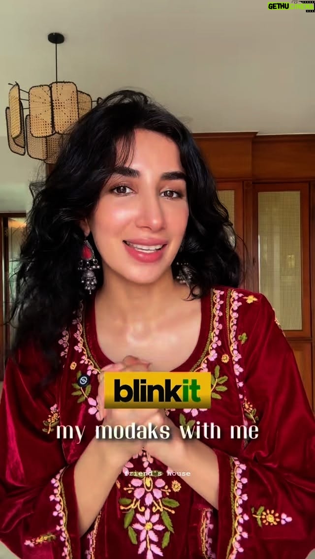 Nish Hair - 16.2K Likes - Dost ke ghar Ganpati darshan ke liye ja rahe ho? Nish Hair ke modaks bhool na mat! 
Order on Blinkit & get them in just 10 minutes

#nishhair #nishhairkimalkin #hairextensions #cliponbun #ganpati #ganpatibappa