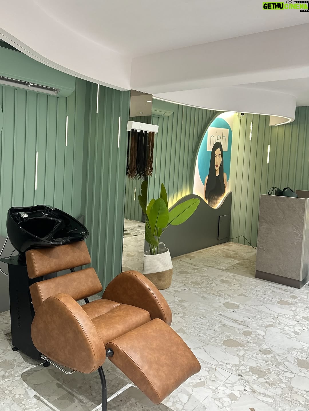 Nish Hair - 1.7K Likes - Every corner is designed with love…. Whether it is our waiting area or it is our private room for trials or having a hair wash station for the first time…. We are so ready to welcome you to our Nish Hair Bengaluru Store…. 

#nishhair #hairextensions #humanhair #clipinhair