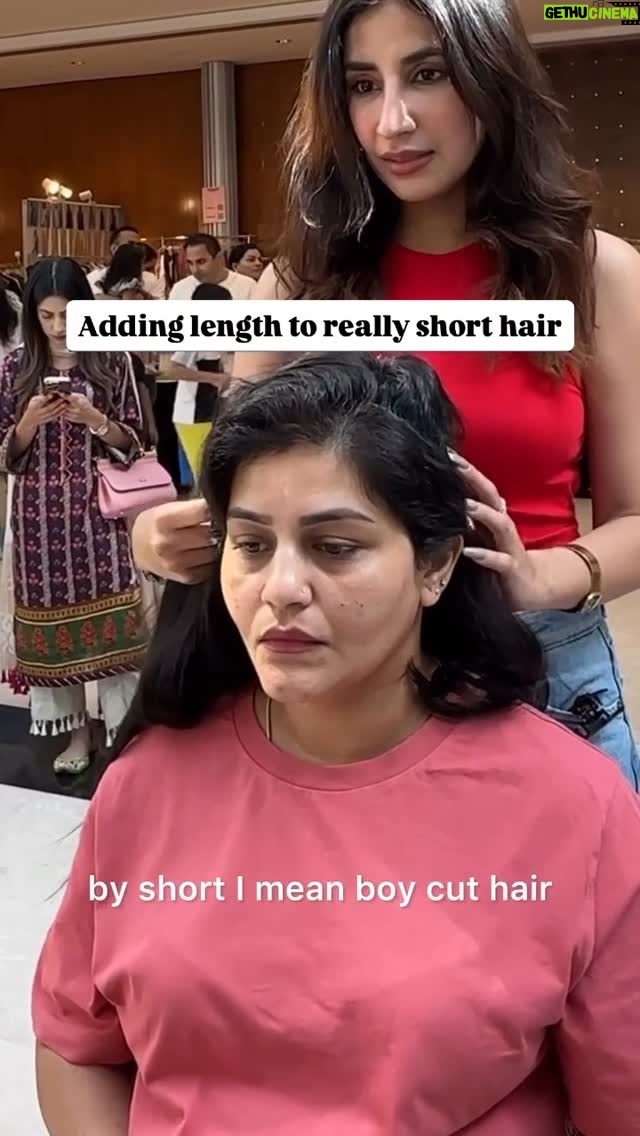 Nish Hair - 6.1K Likes - Who said you can only add Legnth with a wig. Try the halo hair and a topper combo. It’s truly a game changer.
Just look at that transformation !

Products used:
Natural Black Best Hair Topper
Natural Black Halo Hair – 10 inches

#nishhair #nishhairkimalkin