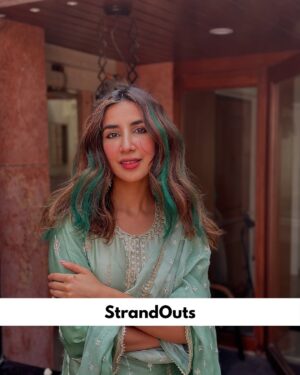 Nish Hair Instagram - This festive season, we’ve got you covered. Here’s a roundup of our top picks and the perfect ways to style them
#nishhair #nishhairkimalkin #festiveseason #hairextensions