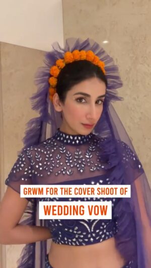 Nish Hair Instagram - Here’s a little BTS from my Wedding Vows cover look. I used our Donut Scrunchie to get that extra volume in my bun and finished it off with a gajra on top
#nishhair #nishhairkimalkin #hairextensions