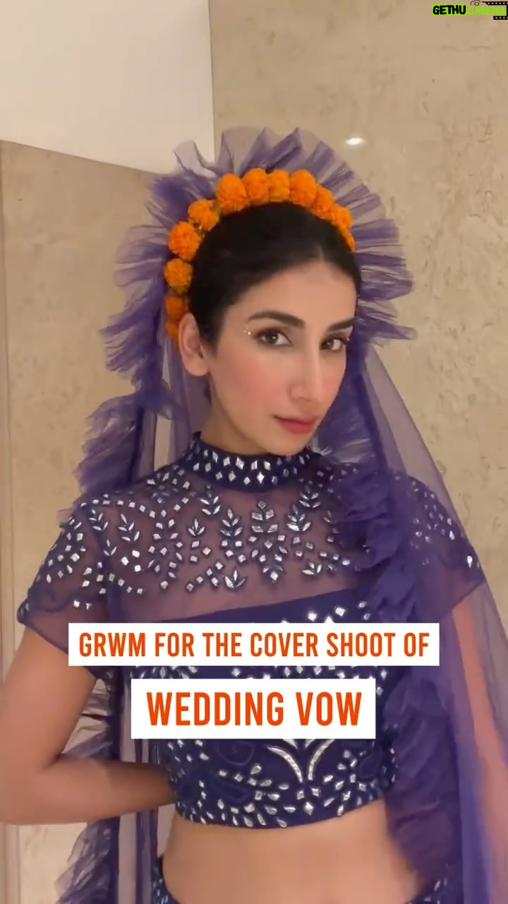 Nish Hair - 3.5K Likes - Here’s a little BTS from my Wedding Vows cover look. I used our Donut Scrunchie to get that extra volume in my bun and finished it off with a gajra on top

#nishhair #nishhairkimalkin #hairextensions
