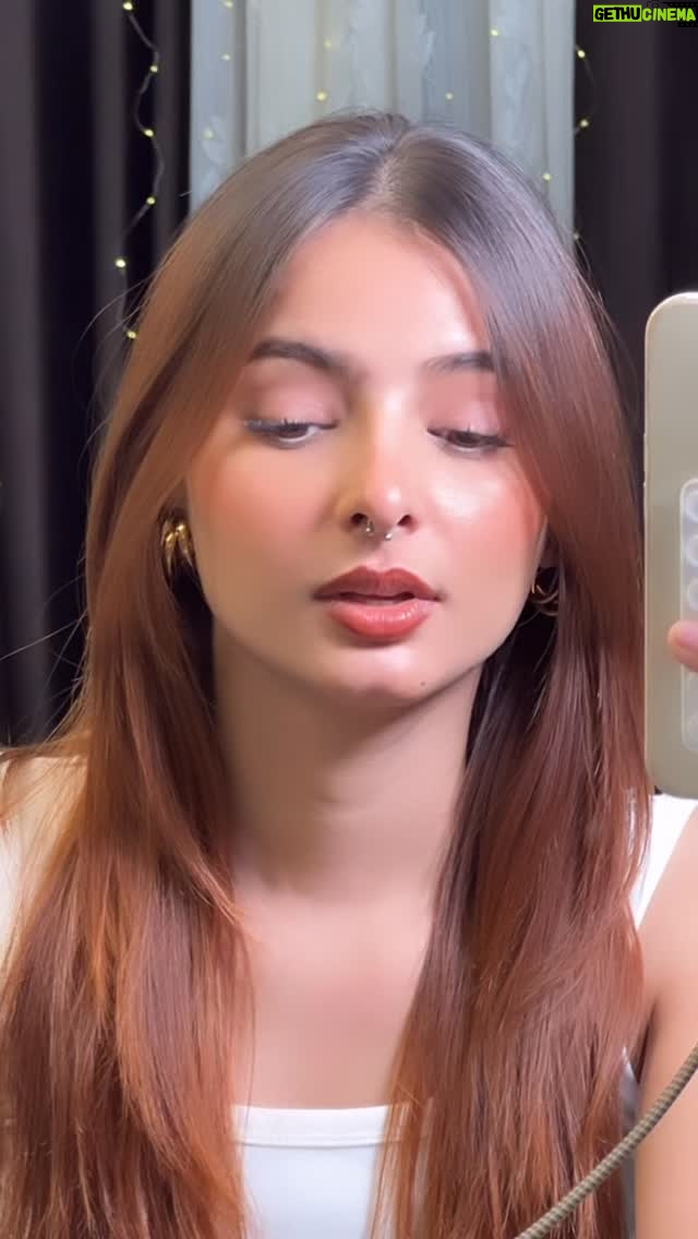 Nisha Bhandari - 13.9K Likes - Why i am single ?