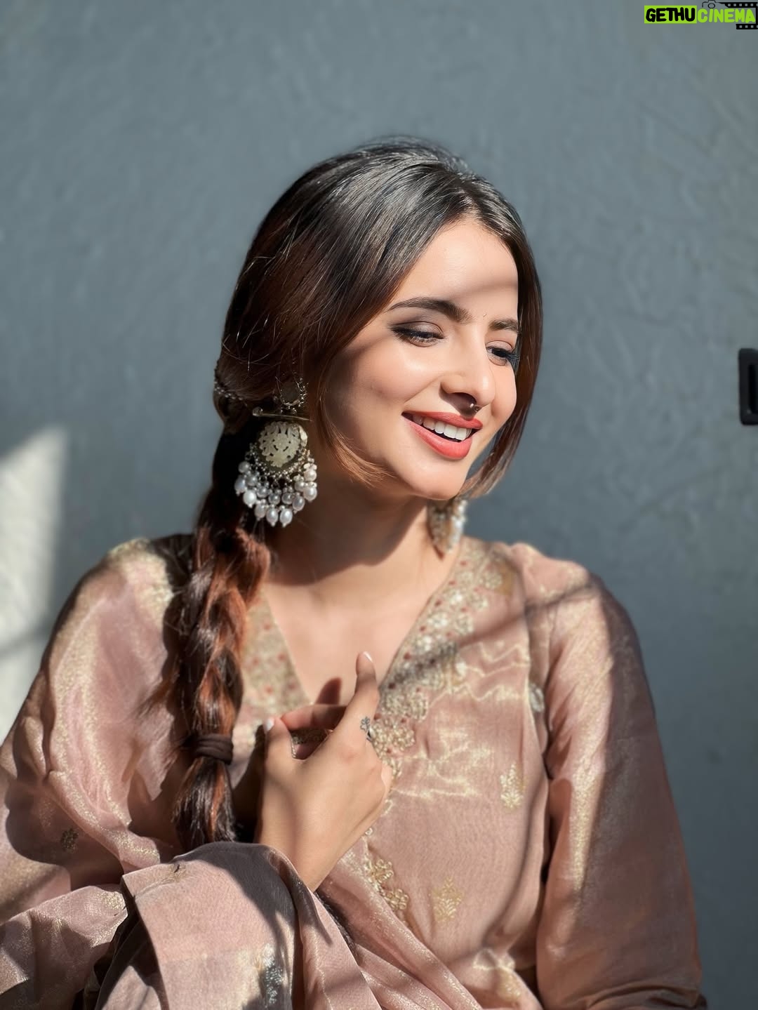 Nisha Bhandari - 20.7K Likes - Taj mahal ❤️