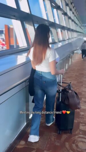 Nisha Bhandari Instagram - Tum kab mil rahi ho ?
@priya_rao0005