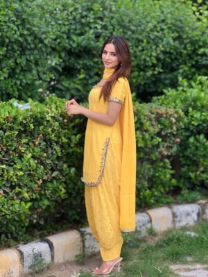 Nisha Bhandari Instagram - 💛💛💛
