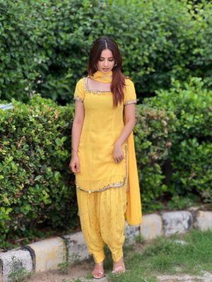 Nisha Bhandari Instagram - 💛💛💛