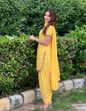 Nisha Bhandari Instagram - 💛💛💛