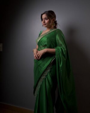 Nishu Tiwari Instagram - Sarkaari naukri wale ka rista aaya hai 😅😍