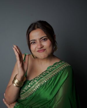 Nishu Tiwari Instagram - Sarkaari naukri wale ka rista aaya hai 😅😍