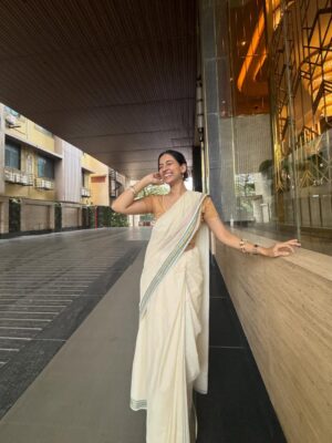 Nisman Parpia Instagram - Onam vibes only🌸 (kya khaana tha bhai)
