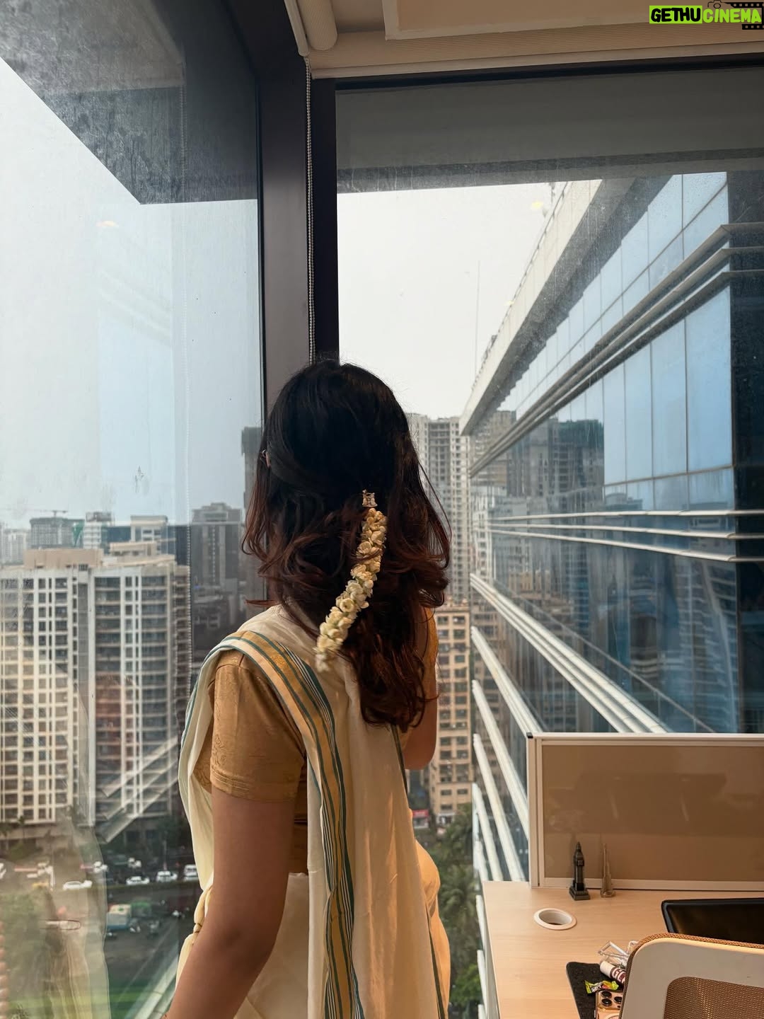 Nisman Parpia - 162.3K Likes - Onam vibes only🌸 (kya khaana tha bhai)