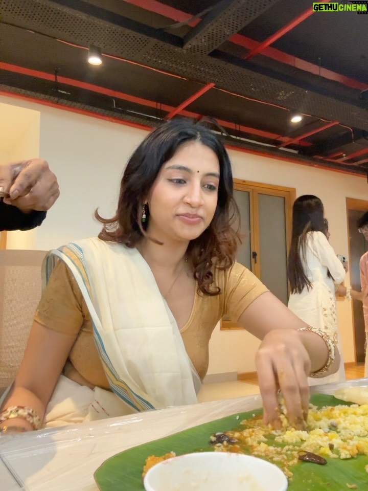 Nisman Parpia - 162.3K Likes - Onam vibes only🌸 (kya khaana tha bhai)