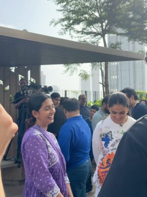 Nisman Parpia Instagram - Watched sitaare zameen par and ive never smiled this much in a long time:) I feel utmost grateful that I got the opportunity to interact with these cuties offscreen and also play šwith them. Thankyou @starsportsindia @aamirkhanproductions @geneliad
Ps: Golu ilyš„³