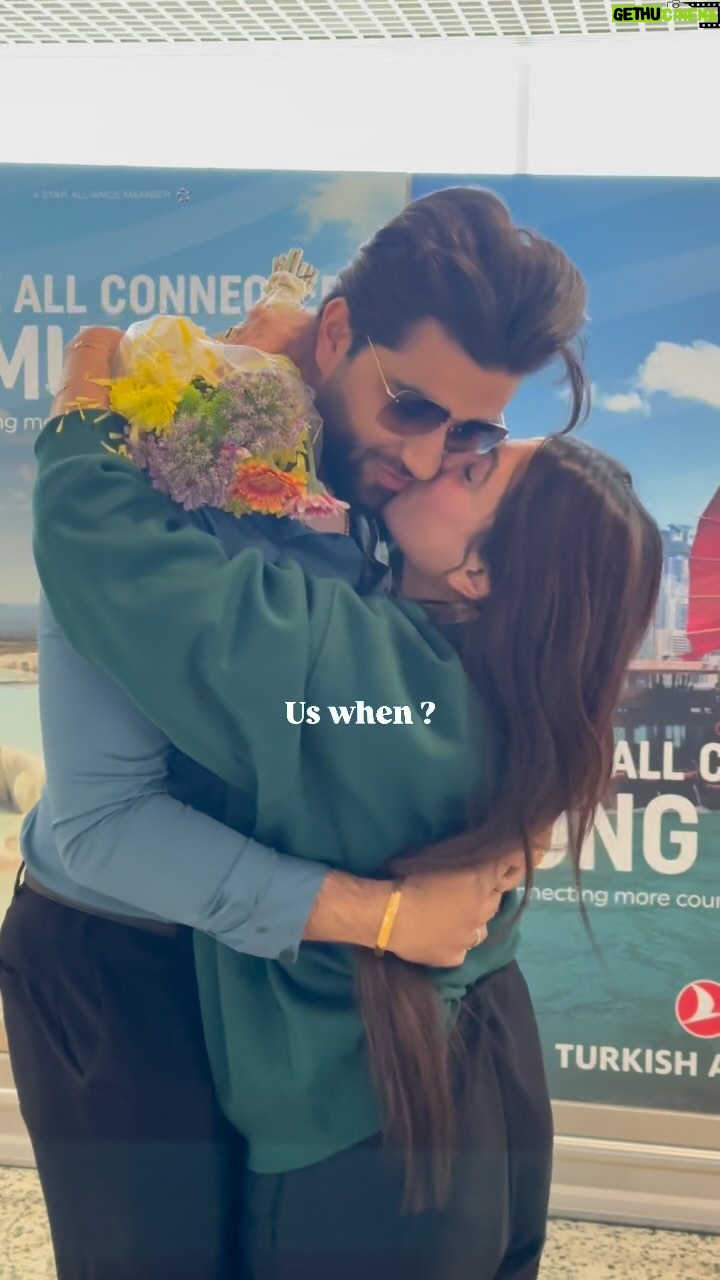Nita Shilimkar - 464.7K Likes - Only long distance relationship people can understand this feeling, always feels so fresh… ❤️🥺🧿 @grai7 
.
.
.
#nita #reels #insta #couple #love #longdistancerelationship