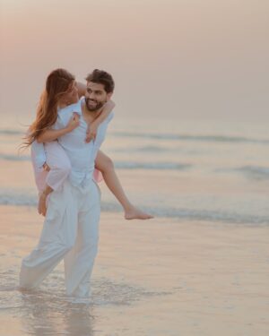 Nita Shilimkar Instagram - Until I found you ❤️
.
.
📸: @nileshsawant_photography
@rbpf.in
.
.
#nita #insta #beach #love #couple