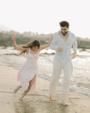 Nita Shilimkar Instagram - Until I found you ❤️
.
.
📸: @nileshsawant_photography
@rbpf.in
.
.
#nita #insta #beach #love #couple